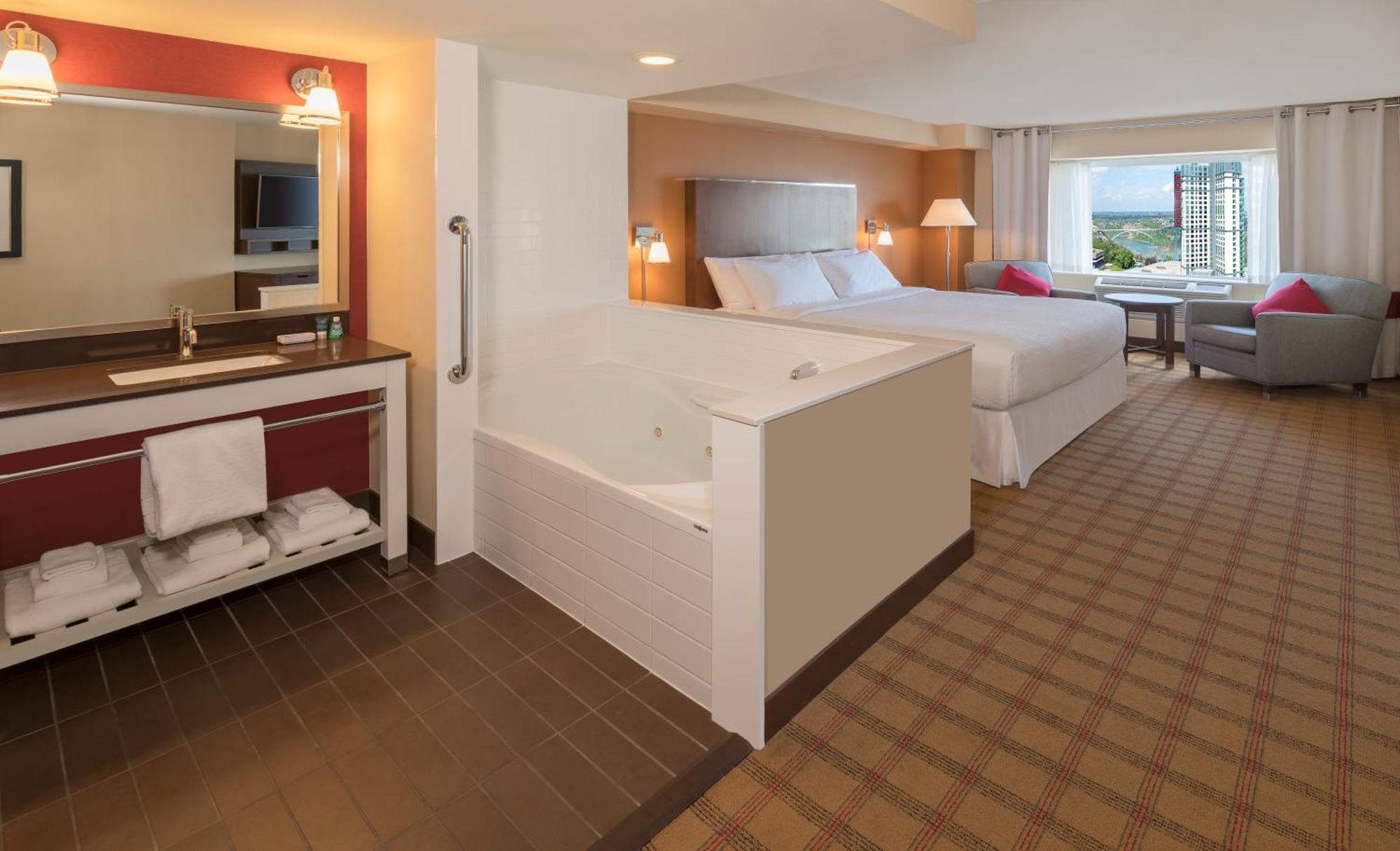 Wyndham Grand Fallsview Hotel Niagara Falls Exterior photo