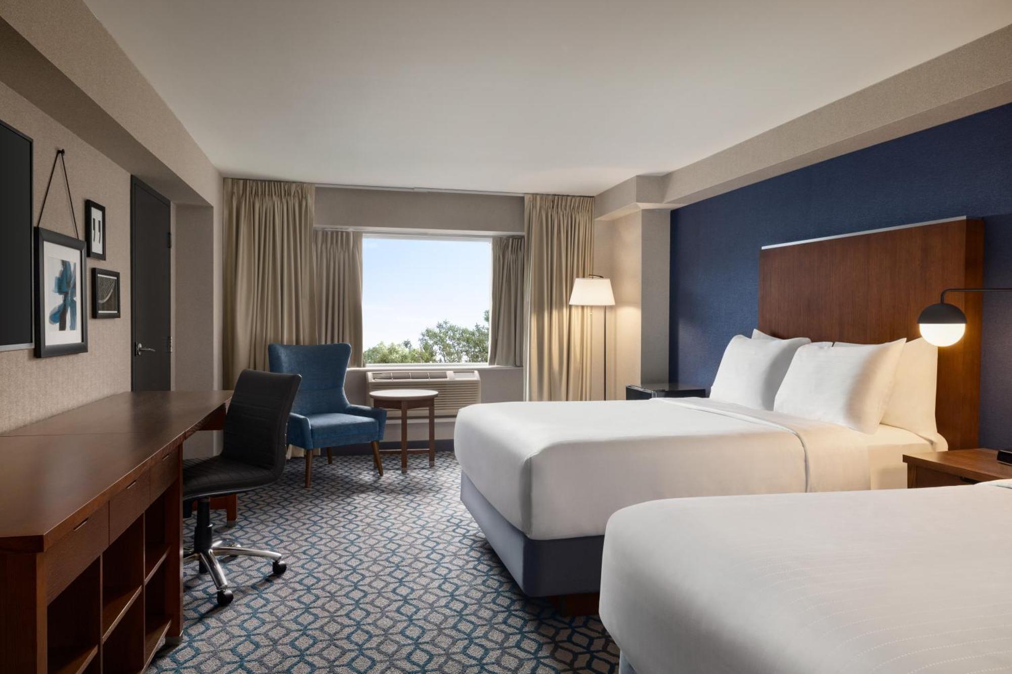 Wyndham Grand Fallsview Hotel Niagara Falls Exterior photo