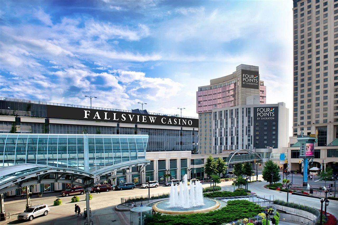 Wyndham Grand Fallsview Hotel Niagara Falls Exterior photo